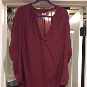 Old navy shirt